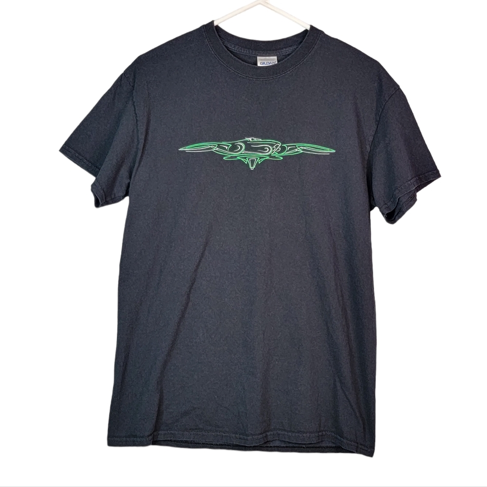Roadster Pilot - RP 06 - Green Pinstripe Artist Advertising Work T-Shirt M